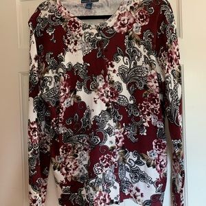 Karen Scott brand new button up sweater!